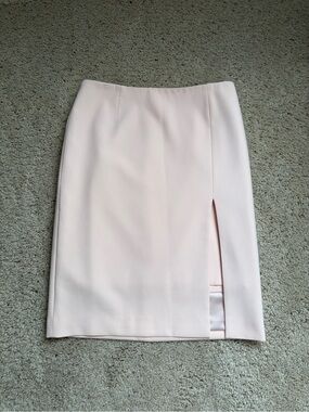 White House Black Market Pale Pink Pencil Skirt with Side Slit size 10 (168)